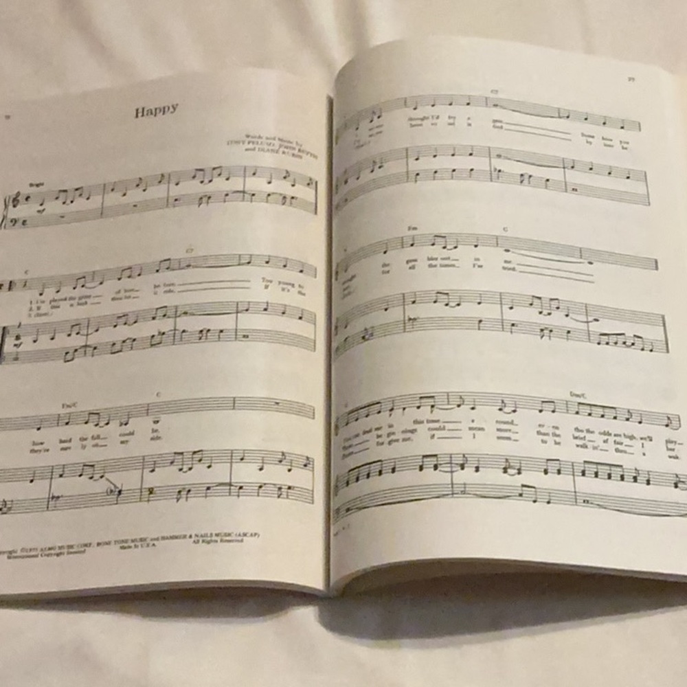 Rare Vintage Carpenter’s Complete Songbook Volume II Piano Vocal Chords - Picture 5 of 7